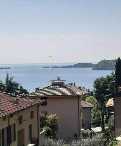 Valle Fiorita 42 - Lake View Studio